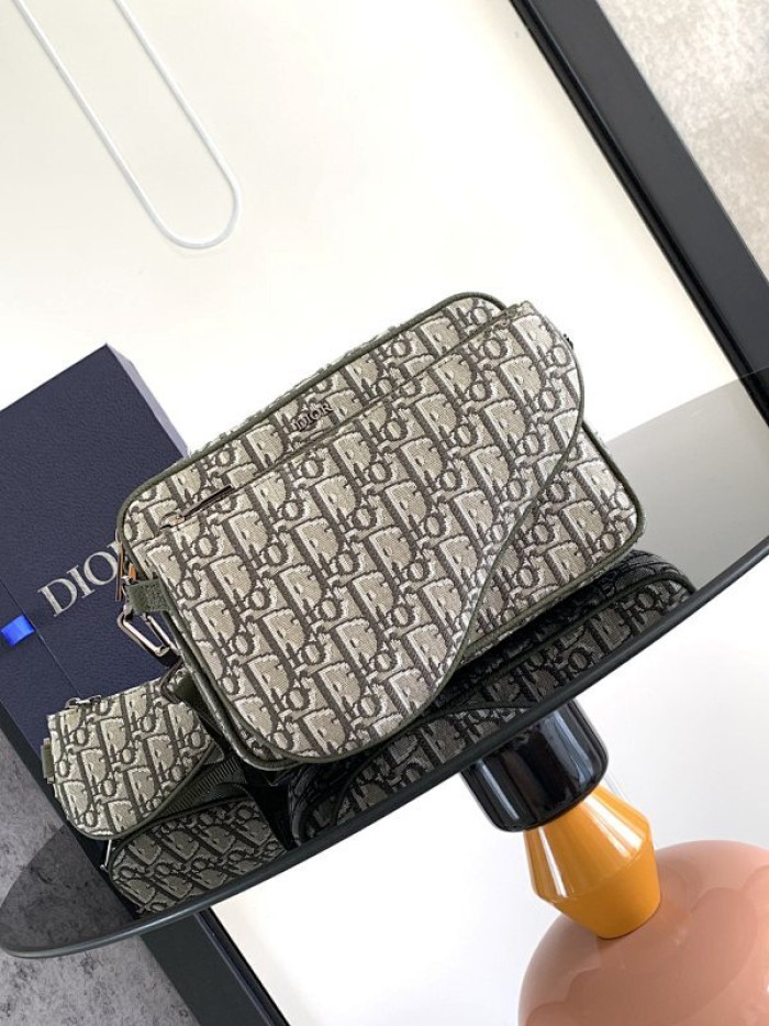 D1OR BAG 23.3x16.5x4.3cm