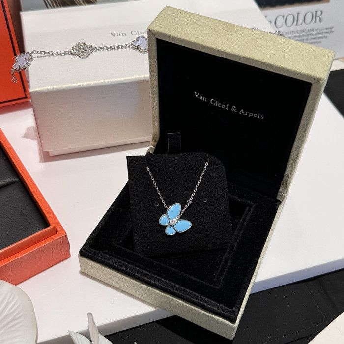 vca bracelet and necklace & H**me5 necklace