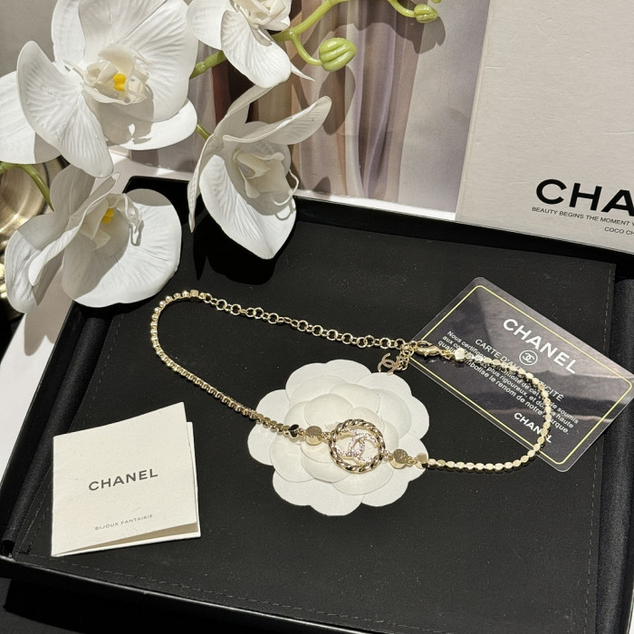 CHNEL NECKLACE