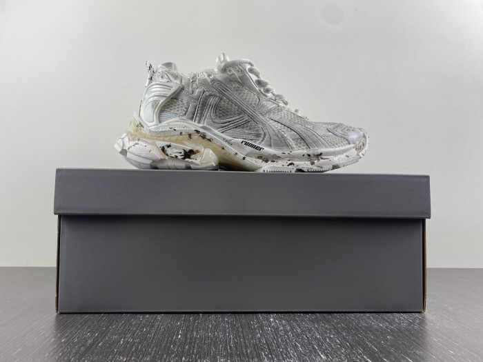 bl runner trainers sneakers