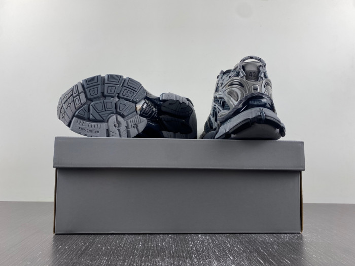 bl runner trainers sneakers