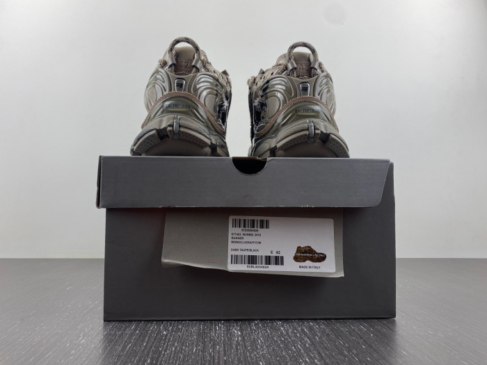 bl runner trainers sneakers