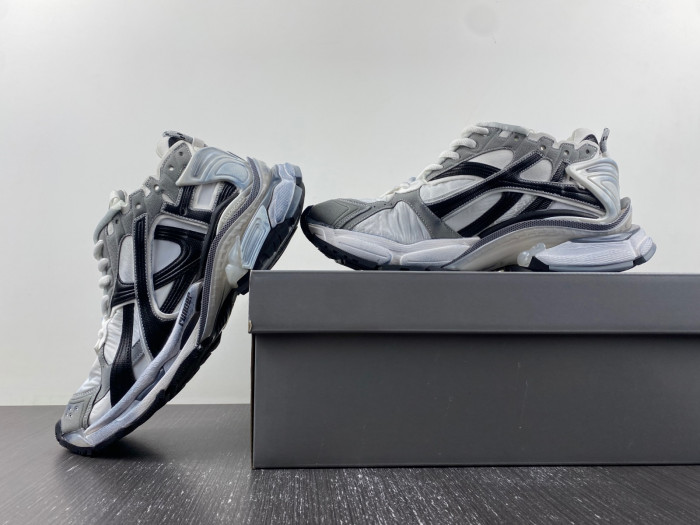 bl runner trainers sneakers