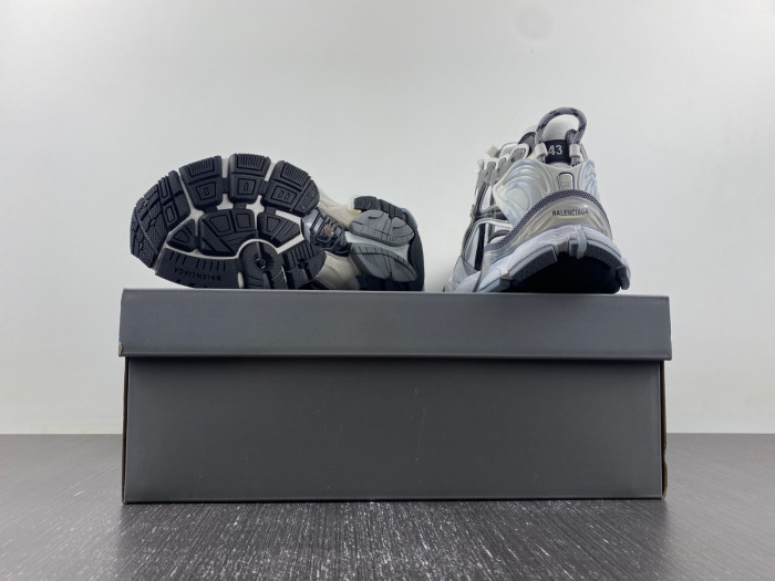 bl runner trainers sneakers