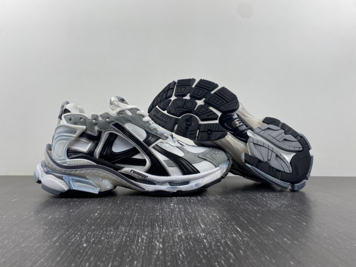 bl runner trainers sneakers