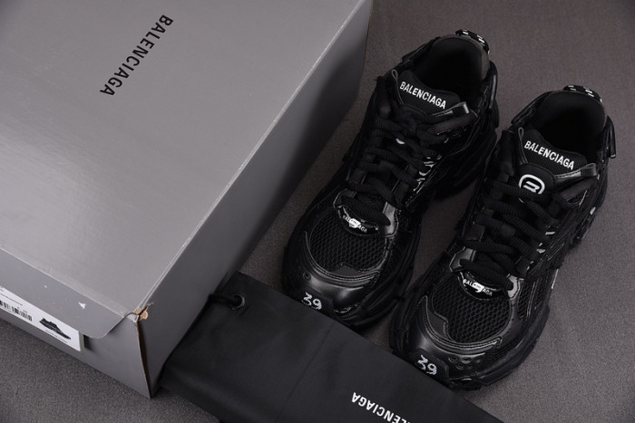 bl runner trainers sneakers