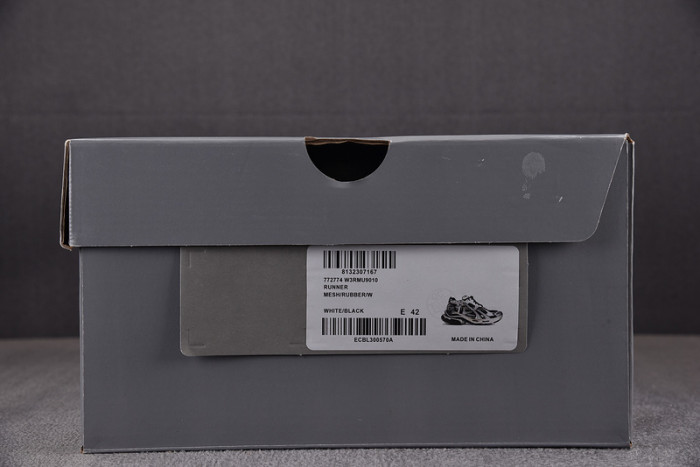 bl runner trainers sneakers 772774-w3rny-0120