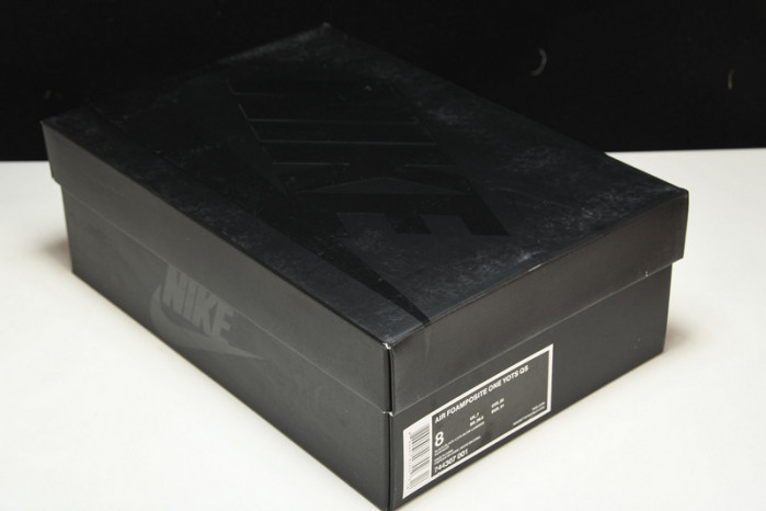 nike air foamposite one 840559-001