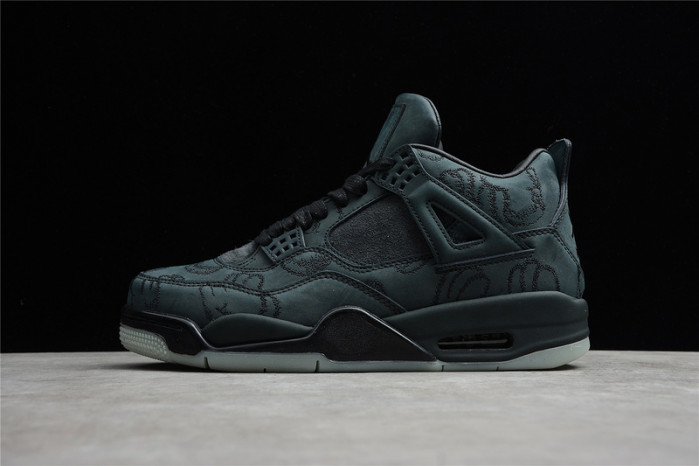 air jordan 4 retro kaws black 930155-001