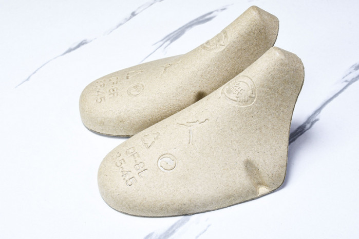 AIR JORDAN 1 LOW PANDA TOE HF3188-106