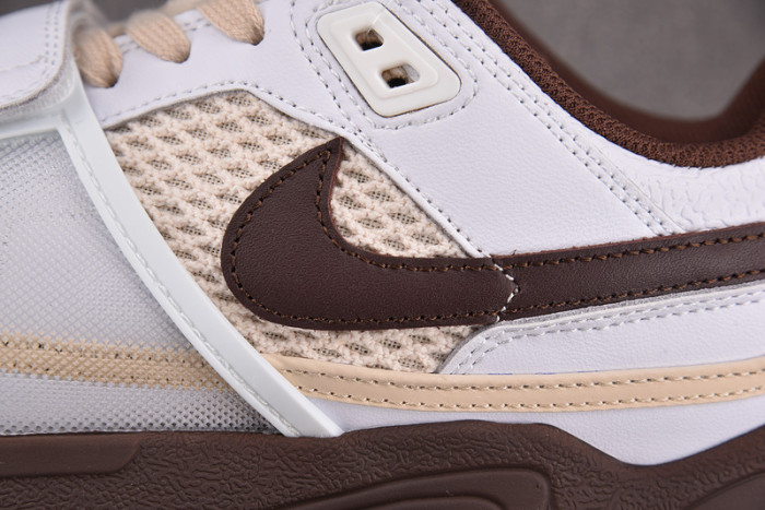 Travis Scott x Nike Zoom Field Jaxx White Light Chocolate HQ3073-100