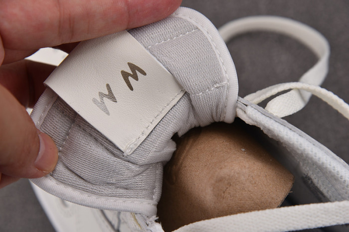 TRAVIS SCOTT X AIR JORDAN 1 LOW OG OG1228-111