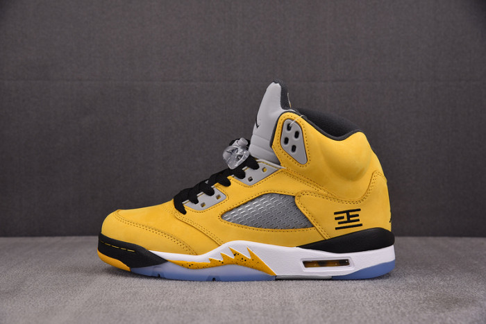Air Jordan 5 “Tokyo” IO3372-700