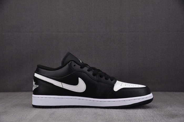 Air Jordan 1 Low Panda 553558-043