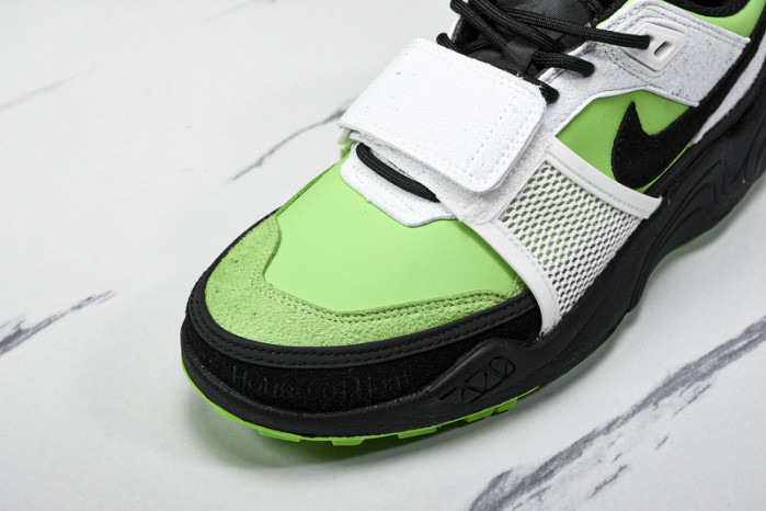 Travis Scott x Nike Zoom Field Jaxx HQ3061-104