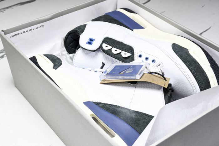 AIR JORDAN 3 OG "DIFFUSED BLUE" HV8571-100