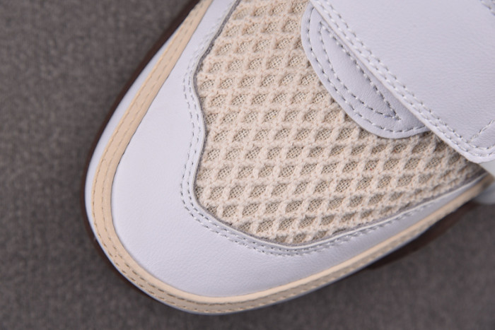 Travis Scott x Nike Zoom Field Jaxx White Light Chocolate HQ3073-100