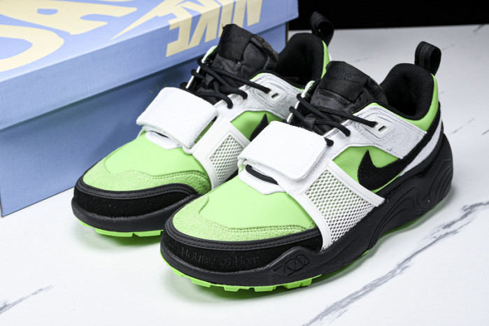 Travis Scott x Nike Zoom Field Jaxx HQ3061-104