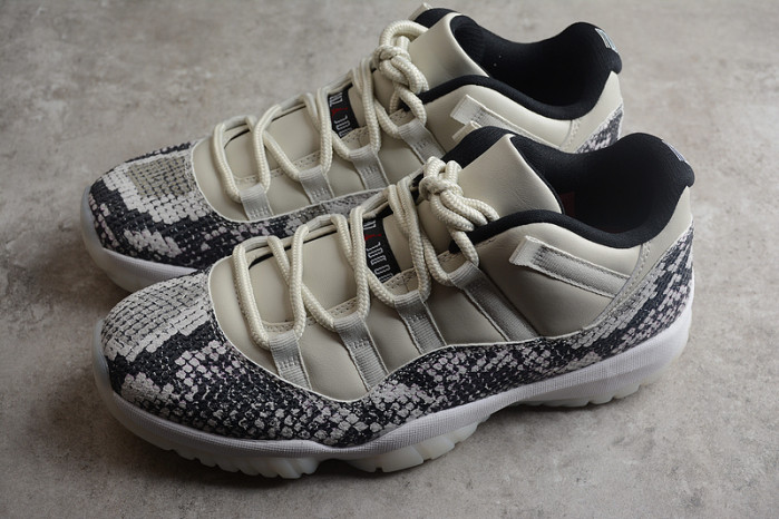 jordan 11 retro low snake light bone - cd6846-002