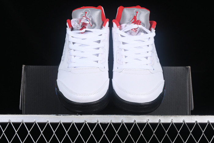 air jordan 5 low white/red/silver/black cu4523-100