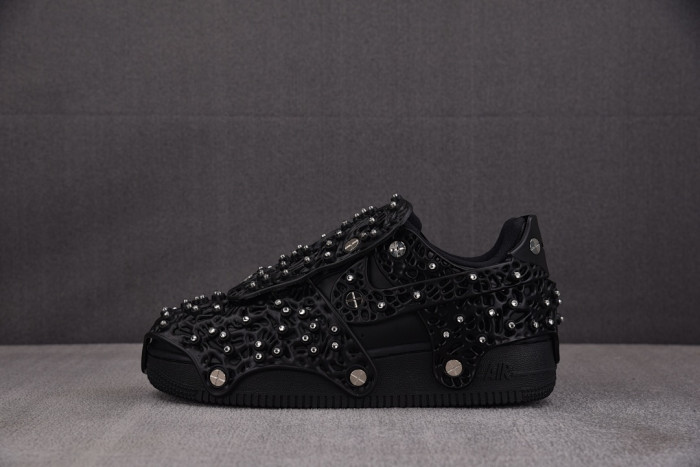 NIKE AIR FORCE 1 Swarovski Retroreflective Crystals Black CV7668-001