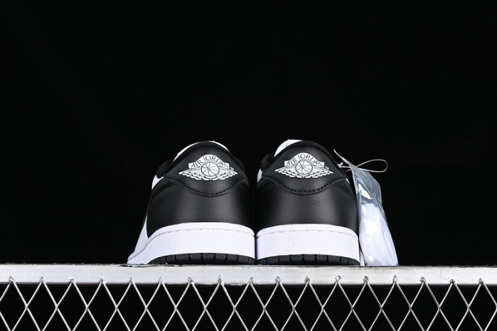 nike jordan 1 retro low og cz0790-110
