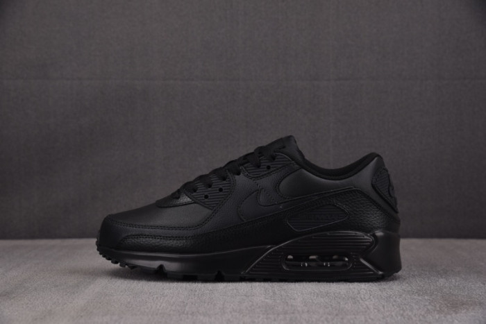 Nike Air Max 90 Leather Triple Black CZ5594-001