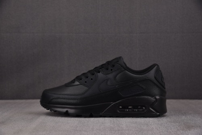 Nike Air Max 90 Leather Triple Black CZ5594-001