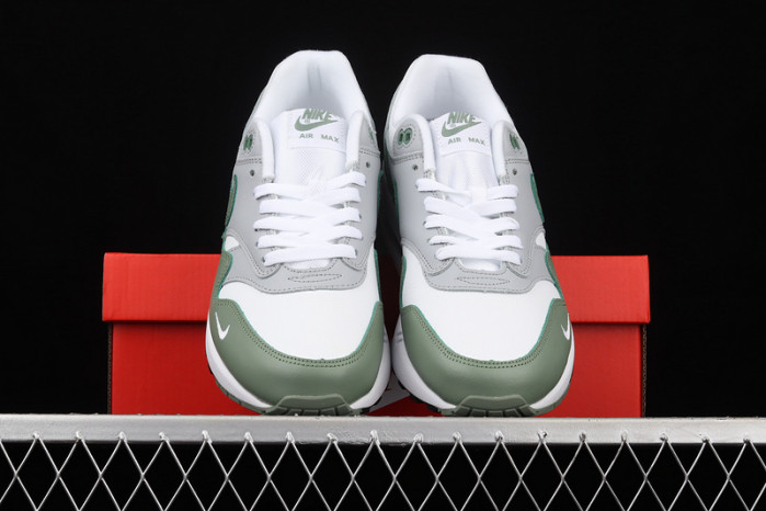 nike air max 1 spiral sage db5074-100