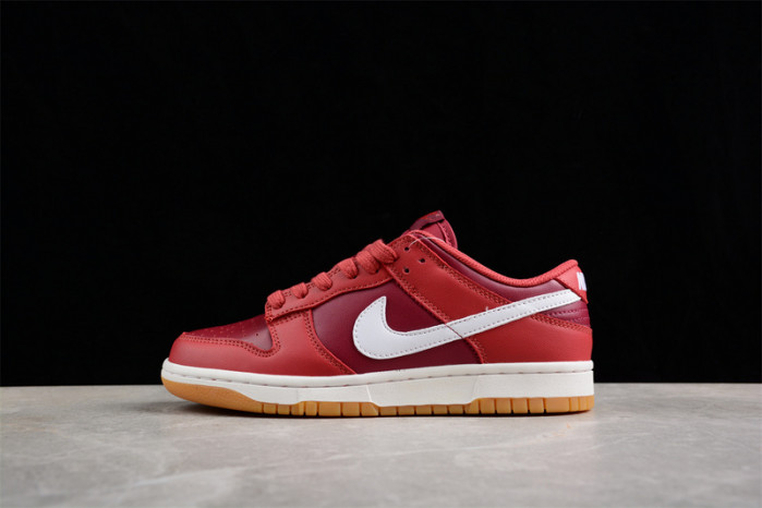 dunk low with hits of “desert berry” dd1503-603