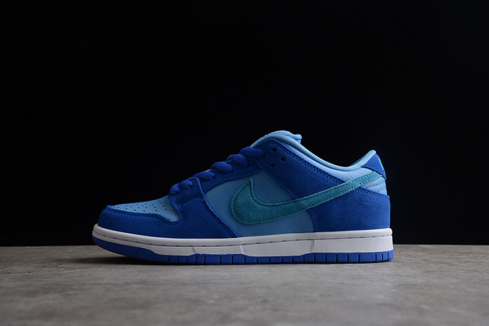 nike sb dunk low blue raspberry - dm0807-400