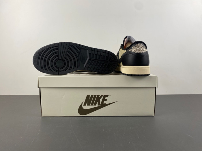 TRAVIS SCOTT X AIR JORDAN 1 LOW OG DM7866-201