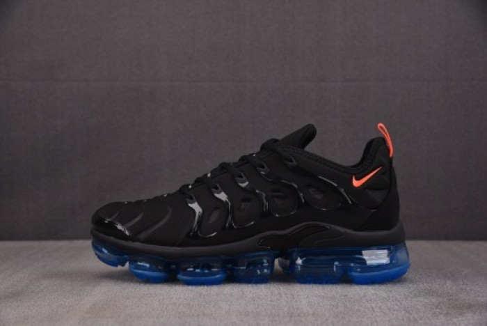 NIKE AIR VAPORMAX Plus DQ7626-001