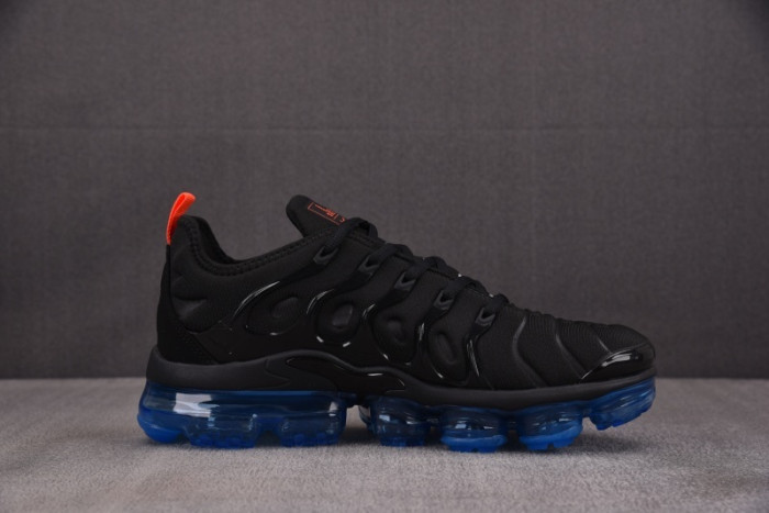 NIKE AIR VAPORMAX Plus DQ7626-001
