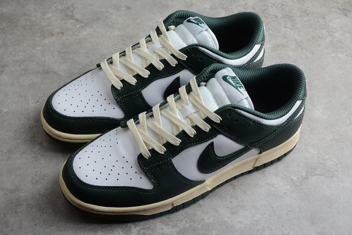 nike dunk low vintage green dq8580-100