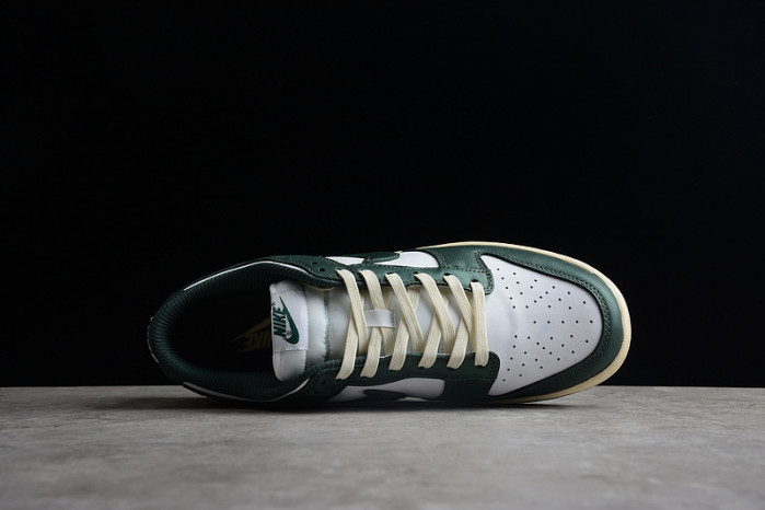 nike dunk low vintage green dq8580-100