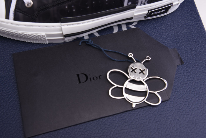 dr b23 homme kaws high-top sneaker