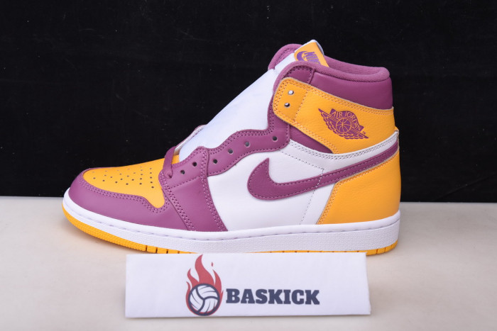 air jordan 1 high og “brotherhood” 555088-706