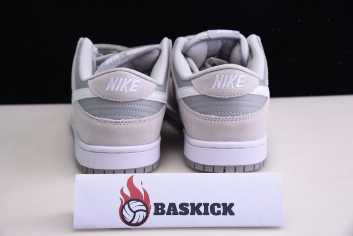 nike sb dunk low summit white wolf grey - ar0778-110