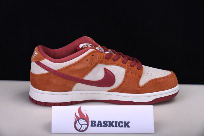 nike sb dunk low pro dark russet cedar bq6817-202