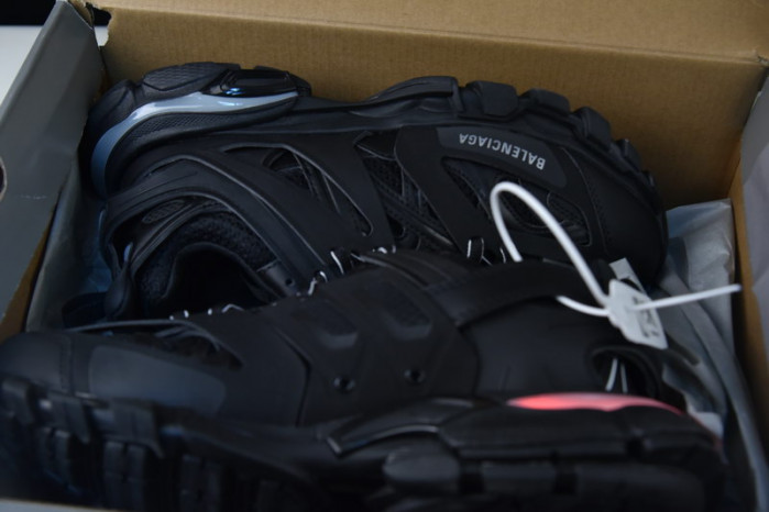 bl tess s. gomma trek low led sneakers 570391 w2gn1 1000