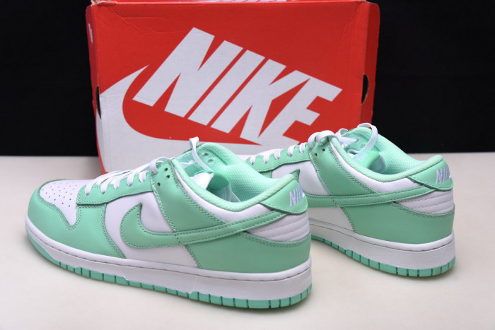 nike dunk low ＂green glow＂dd1503-105