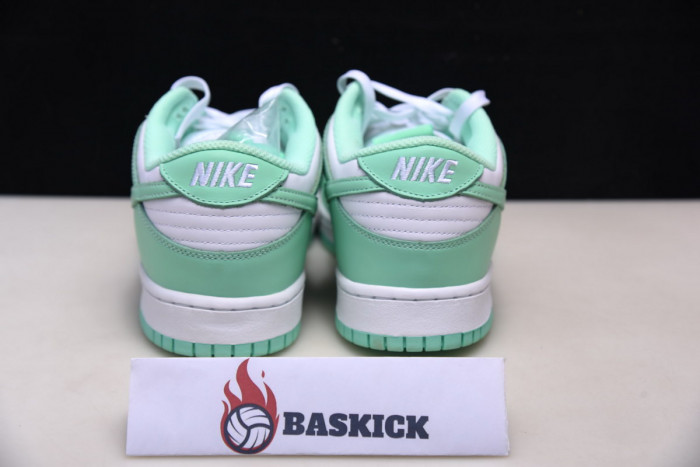 nike dunk low ＂green glow＂dd1503-105