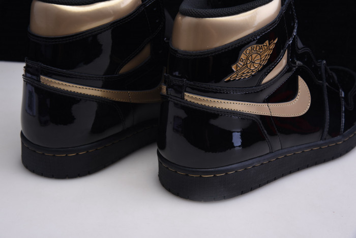jordan 1 retro high black metallic gold (2020) 555088-032