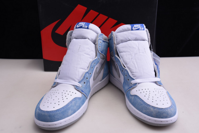 air jordan 1 high og hyper royal 555088-402
