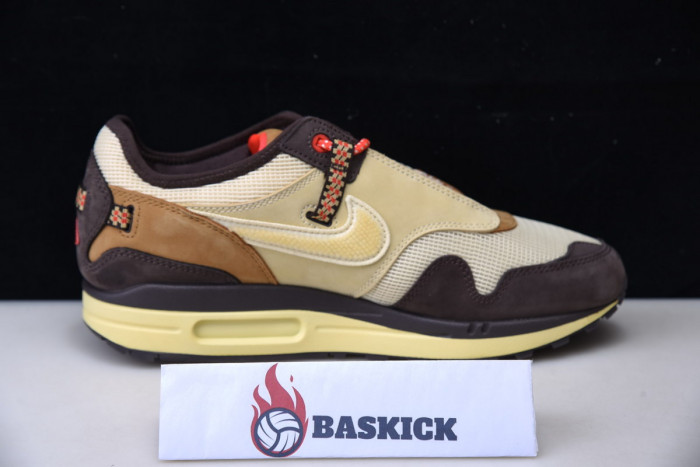 travis scott x nike air max 1 do9392-200