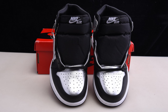 air jordan 1 high og wmns “silver toe” (red box) cd0461-001