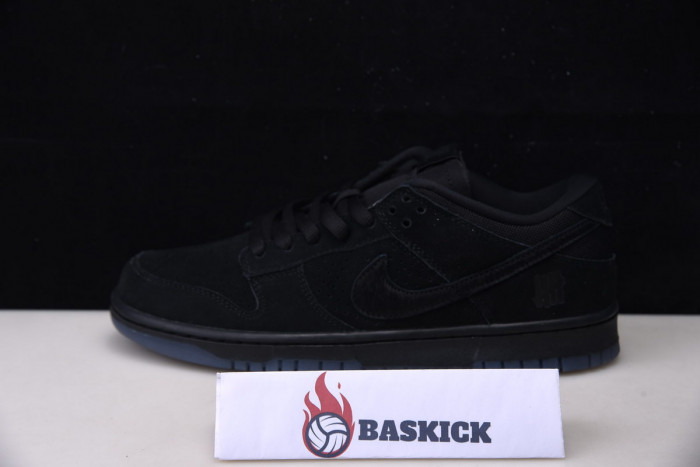 undefeated x nike dunk low do9329-001