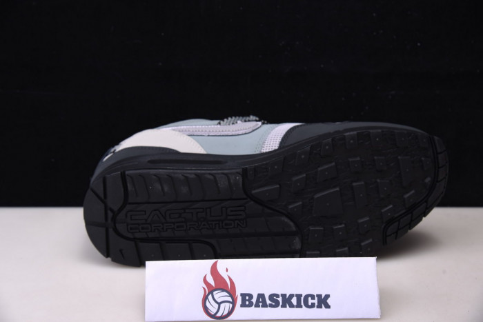 travis scott x nike air max 1 do9392-001