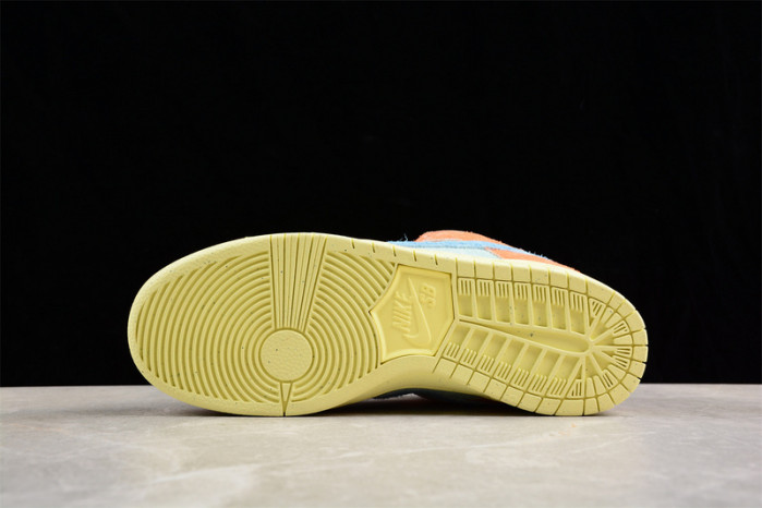 nike sb dunk low orange noise aqua dv5429-800